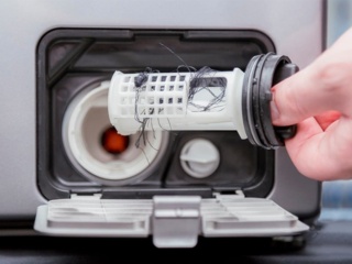 Как прочистить слив в стиральной машине