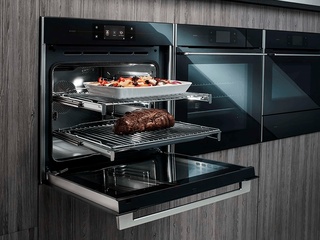 Плавное закрывание дверцы в духовках ASKO