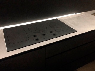 Варочные панели ASKO в цвете «Матовый черный»