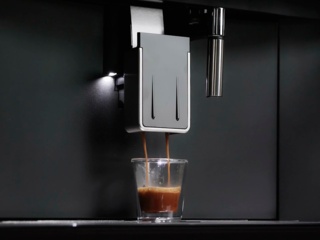 Черные встраиваемые кофемашины ASKO