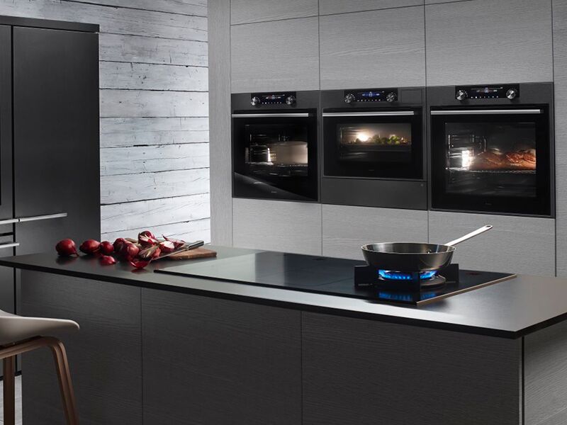 Покрытие Full Black Steel в духовых шкафах ASKO