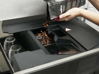 Отдельный контейнер для молока в кофемашинах Asko