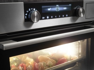 Функции духовки: СВЧ, конвекция, гриль, таймер, встроенная пароварка, автопрограммы, безопасность